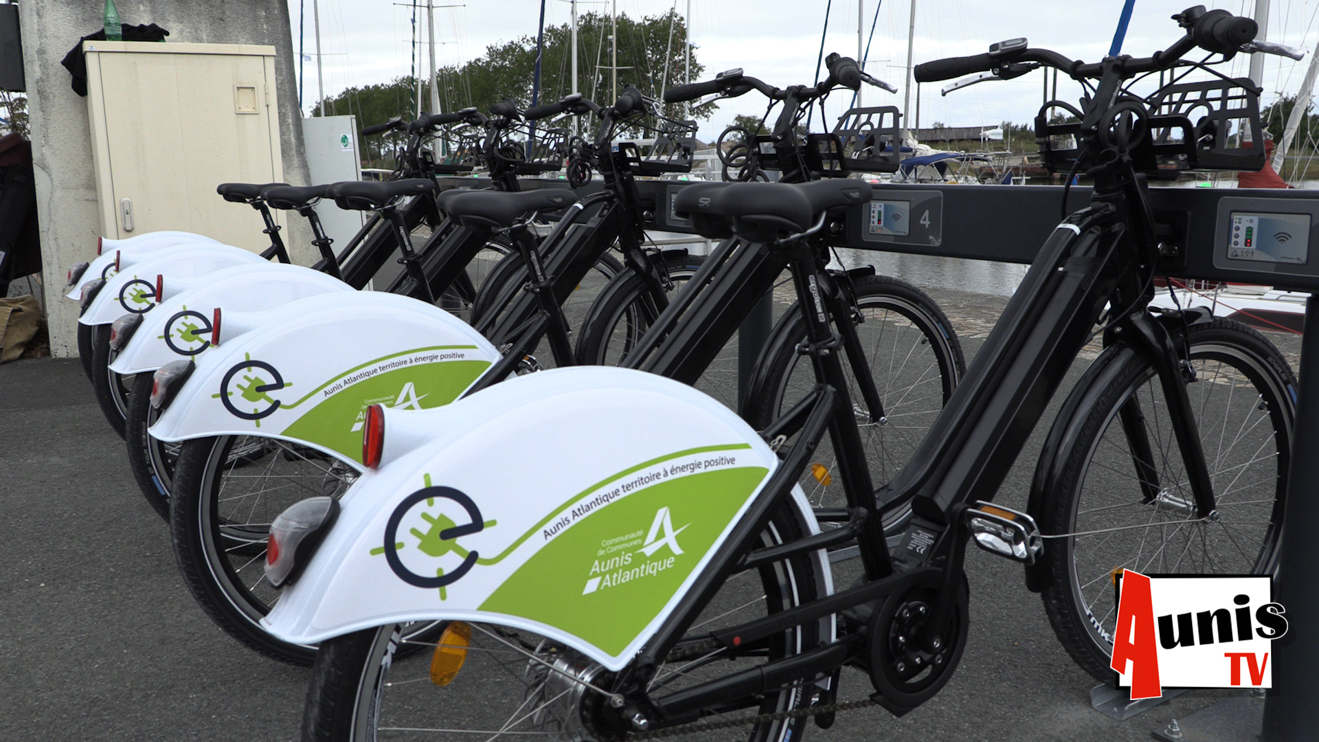 Marans vélos électriques location libre service
