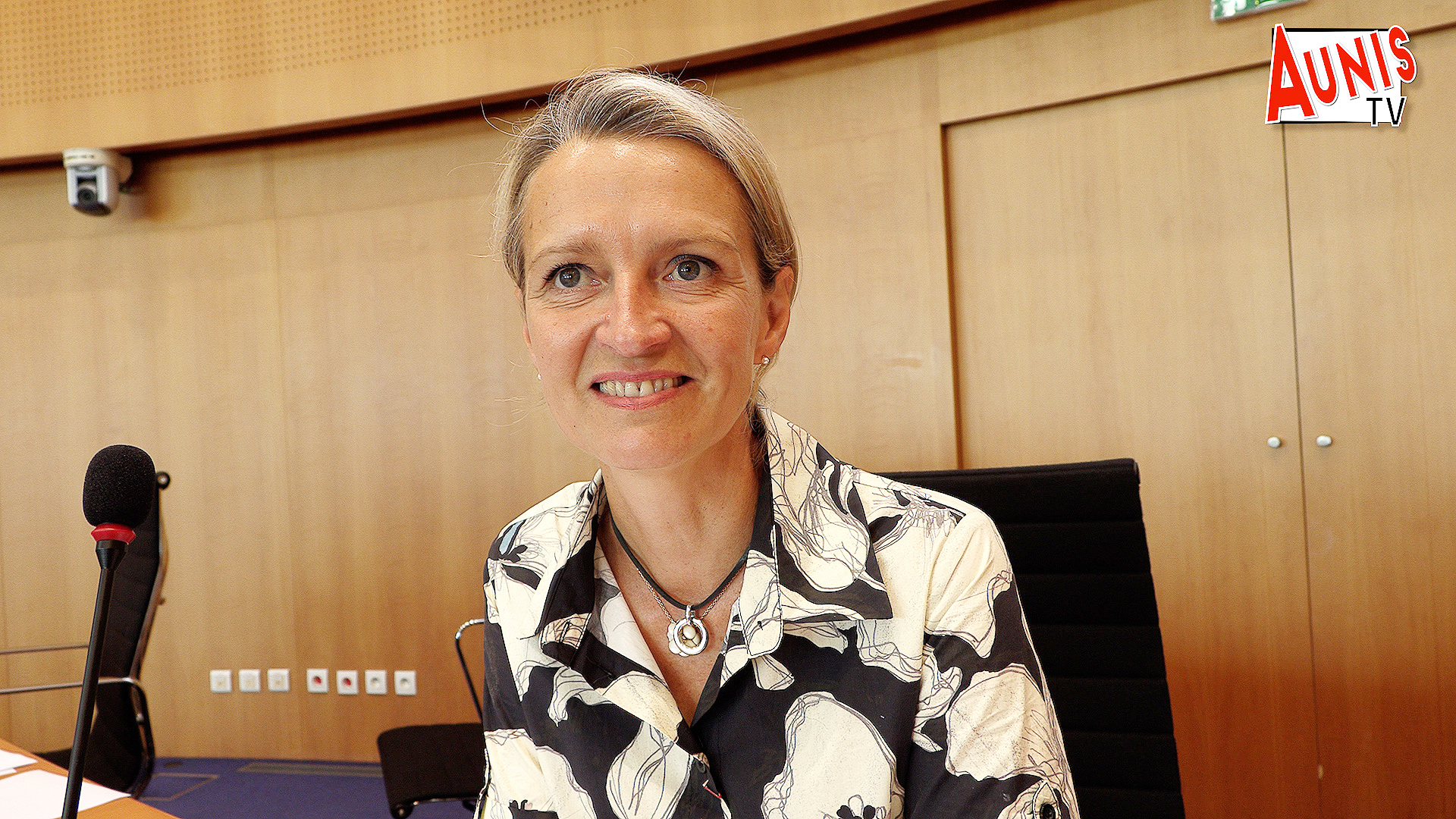 Sylvie Marcilly Présidente du Conseil départemental de la Charente-Maritime AUNISTV