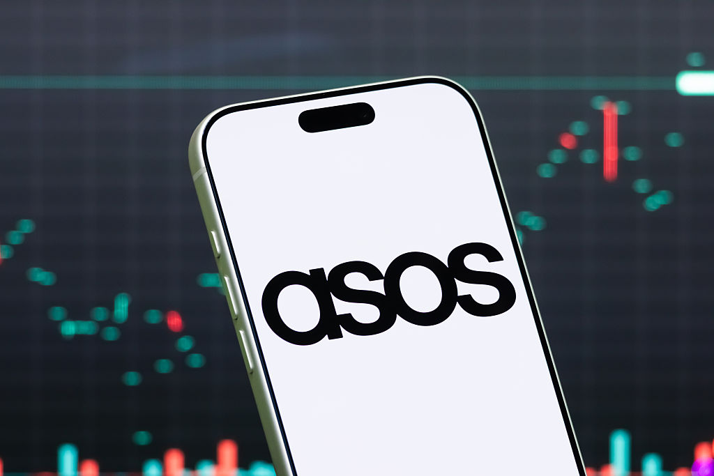 A privacy expert has shared her advice regarding the alarming ASOS 'hacking' message app shoppers received this morning (Cheng Xin / Contributor / Getty Images)